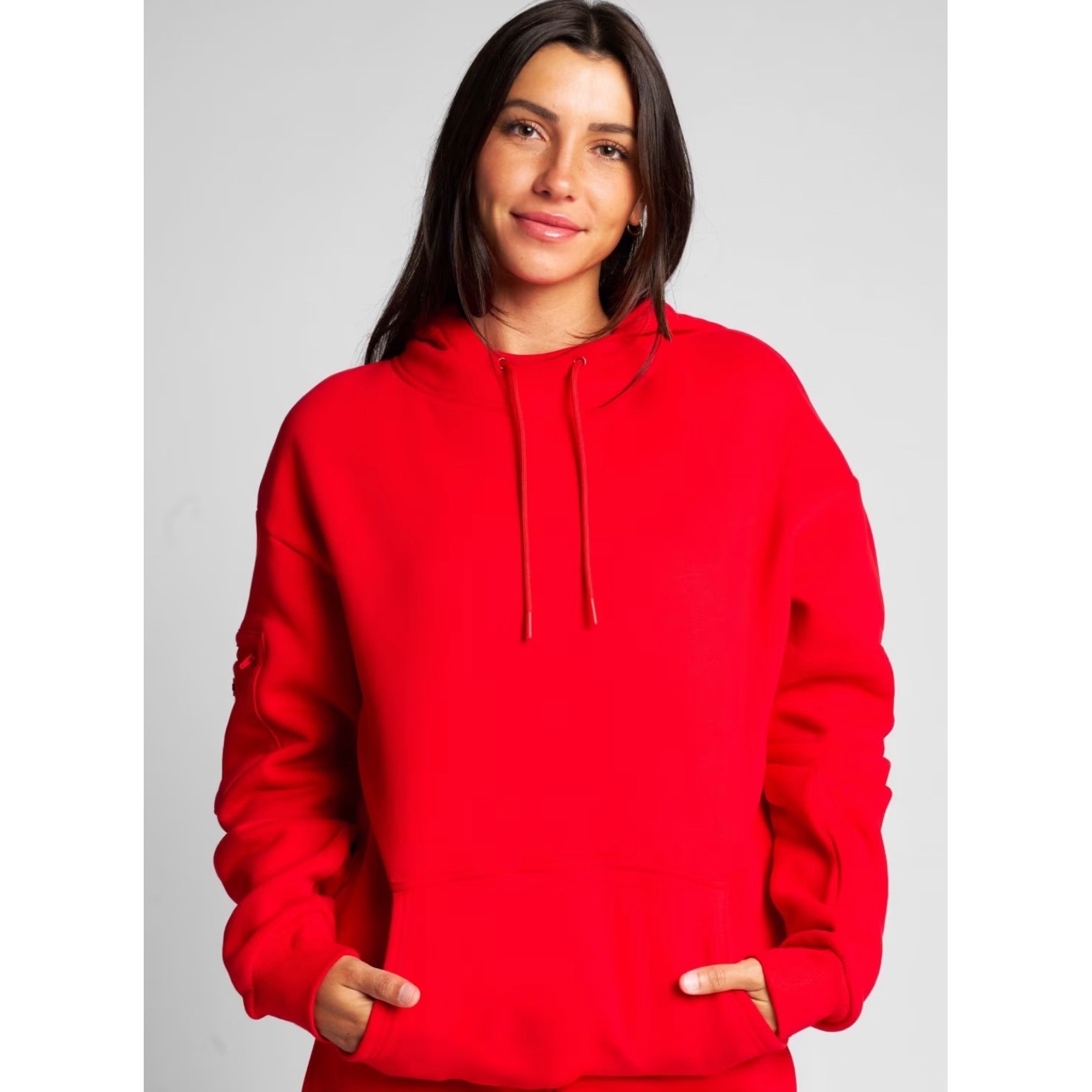 Comfrt Dnd Travel Hoodie Crimson Medium New With Tags